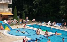Panorama Wellnes Eva-Lux Apartman Hajduszoboszlo,Sport U. 16/B.